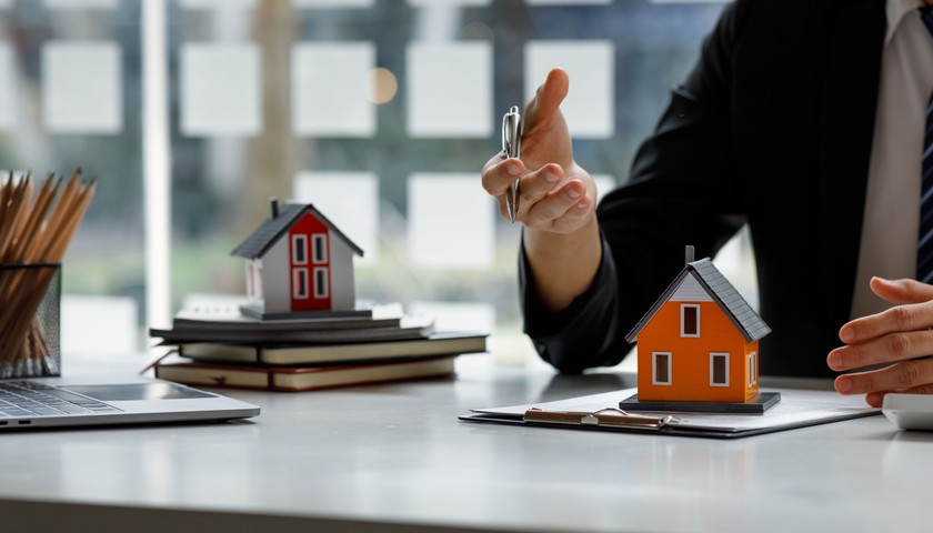 A Landlord's guide to managing difficult tenants in Hertfordshire, UK